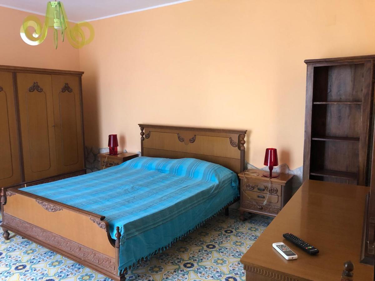 B&B Villa Zia Febronia Patti Zewnętrze zdjęcie
