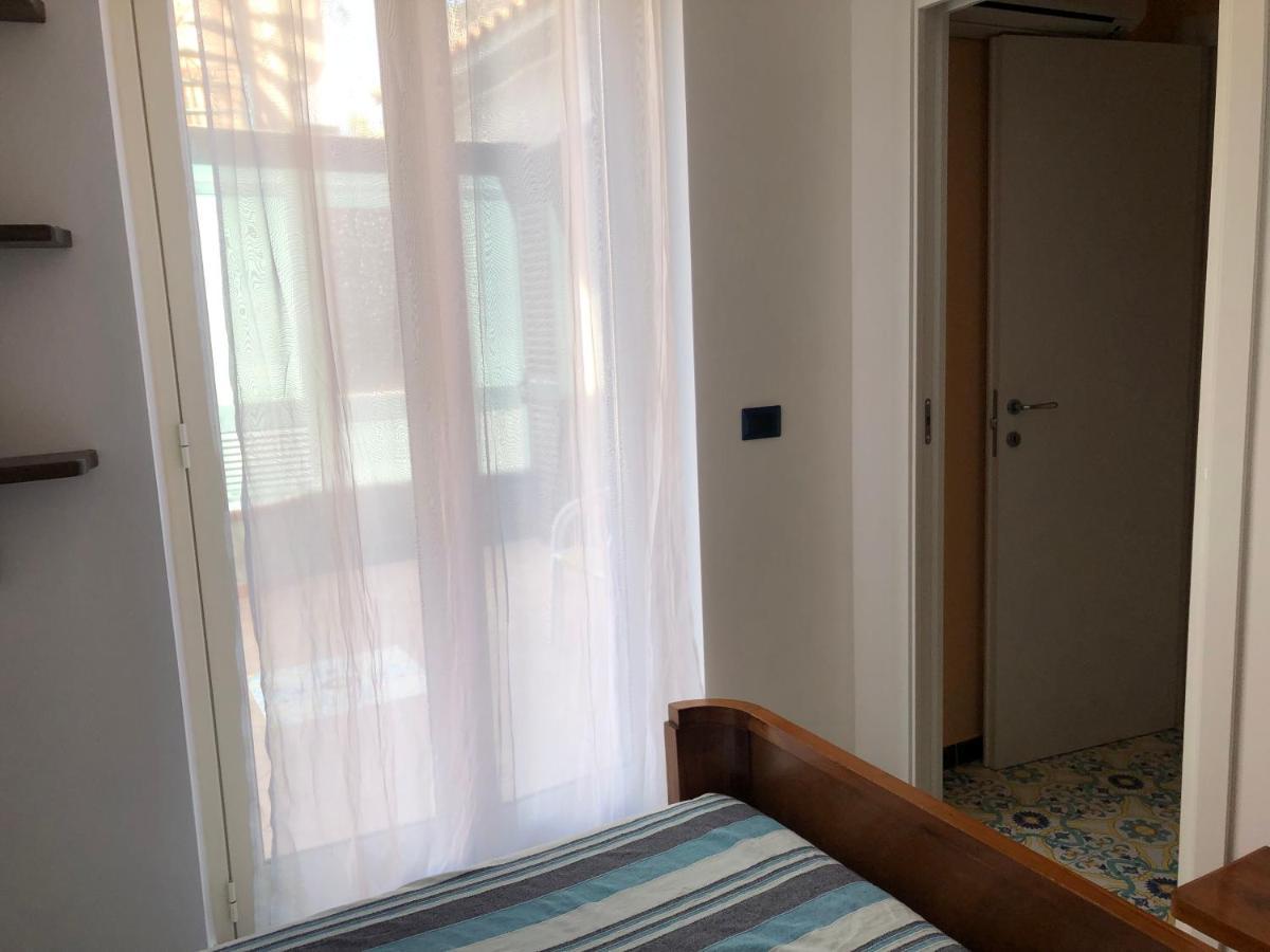 B&B Villa Zia Febronia Patti Zewnętrze zdjęcie