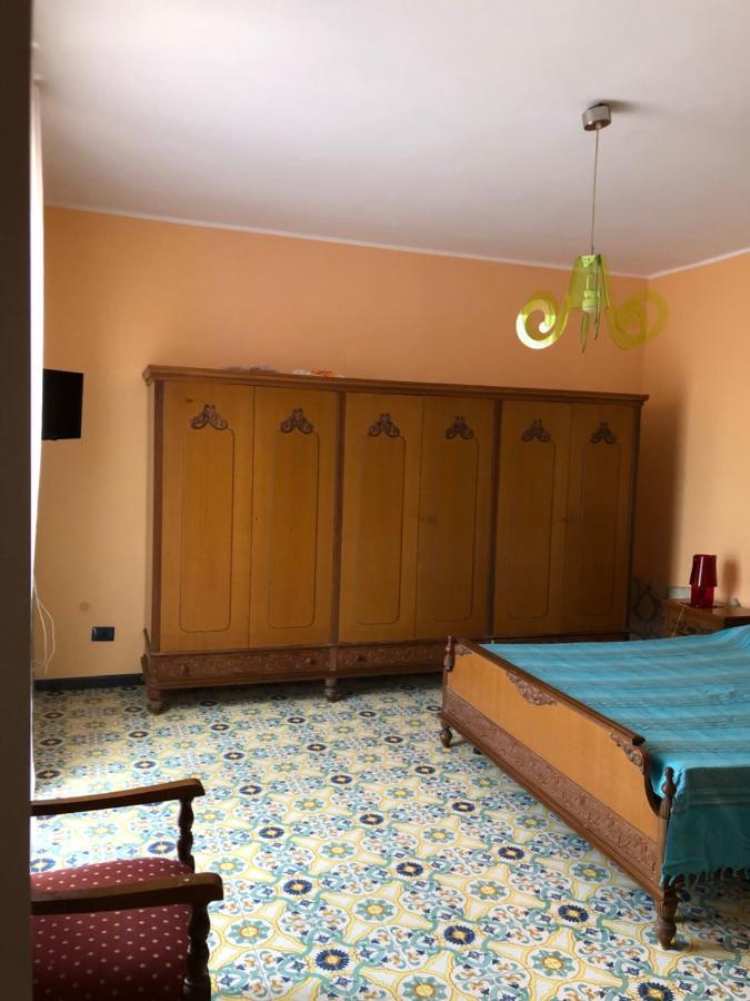 B&B Villa Zia Febronia Patti Zewnętrze zdjęcie