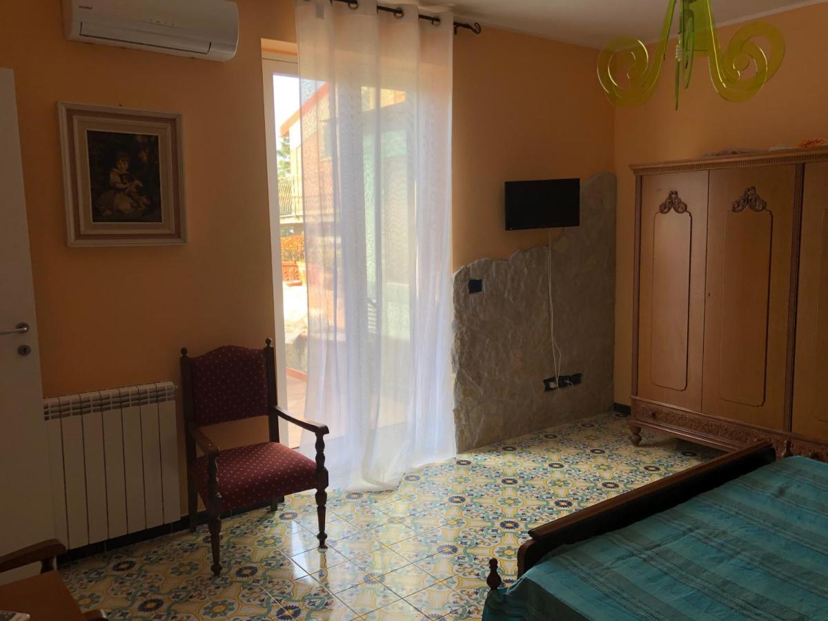 B&B Villa Zia Febronia Patti Zewnętrze zdjęcie