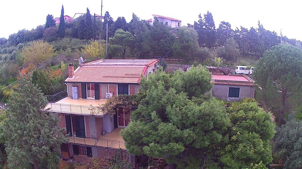 B&B Villa Zia Febronia Patti Zewnętrze zdjęcie