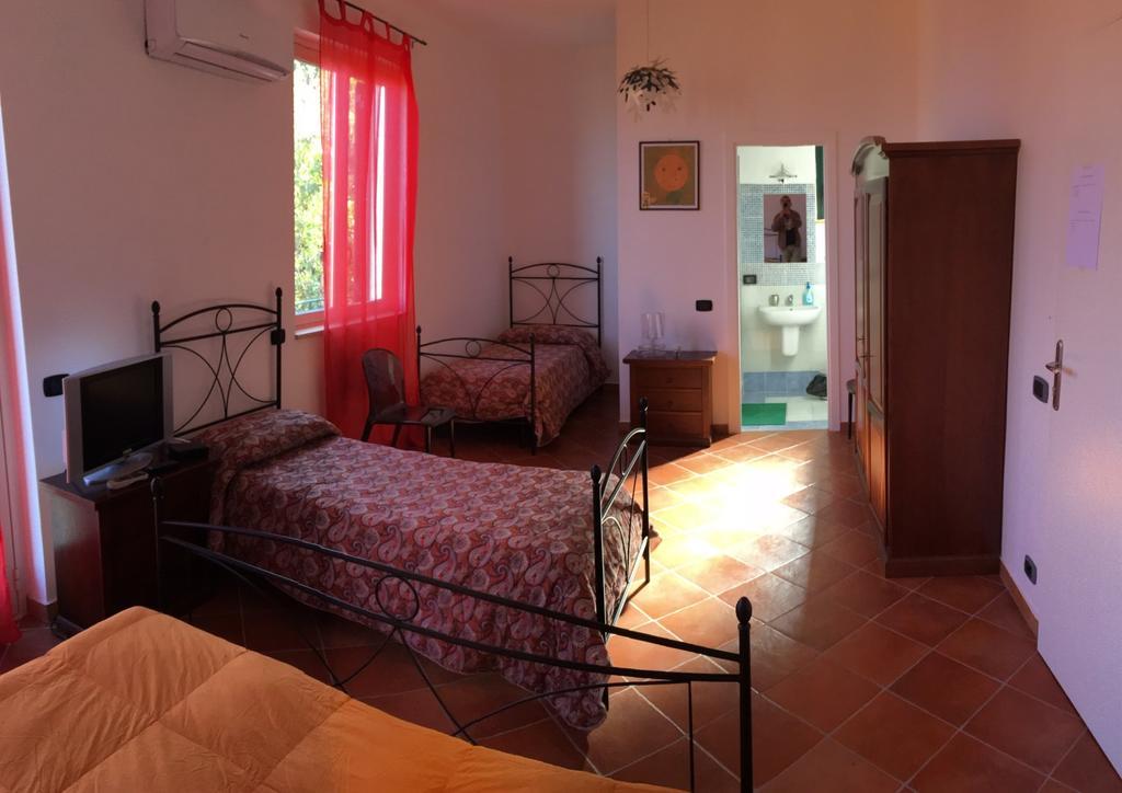 B&B Villa Zia Febronia Patti Zewnętrze zdjęcie
